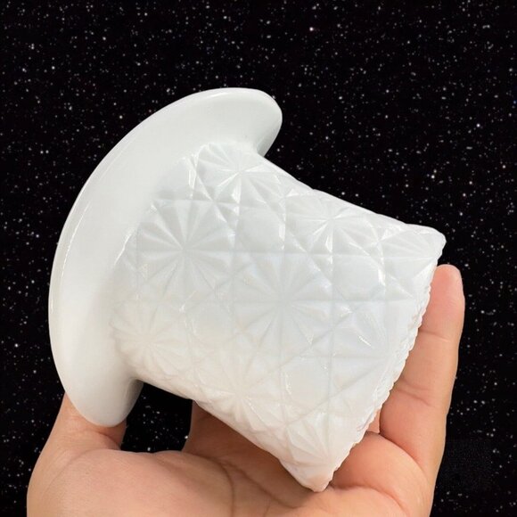 Vintage Indiana Glass Daisy and Button White Milk Glass Top Hat Catch Bowl VTG - Picture 3 of 15